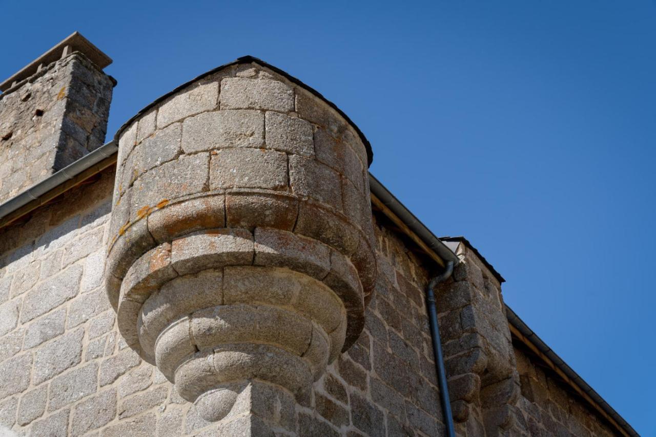 Le Petit Chateau Du Villard Le Malzieu-Forain Esterno foto